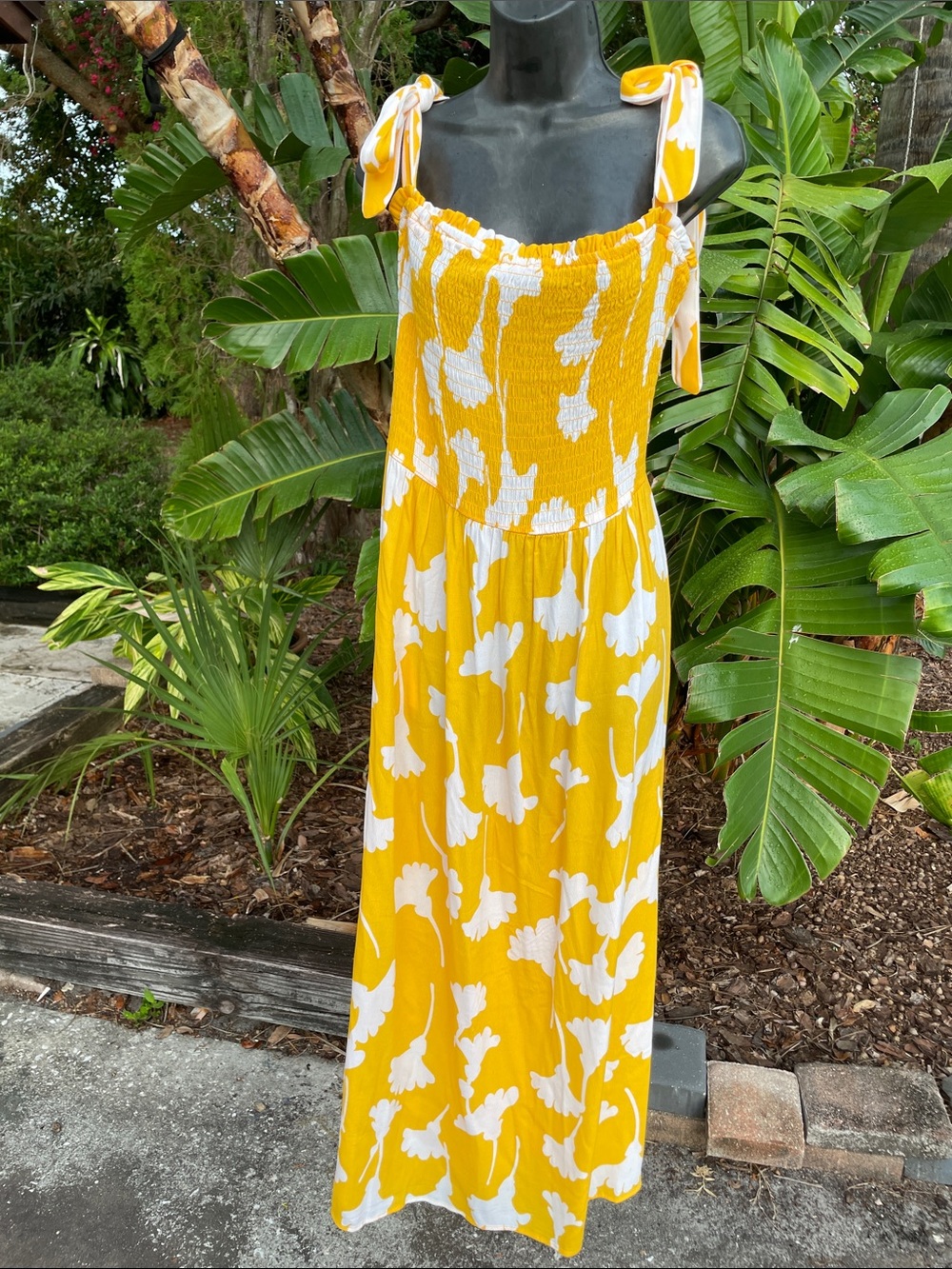 DVF, yellow floral sundress